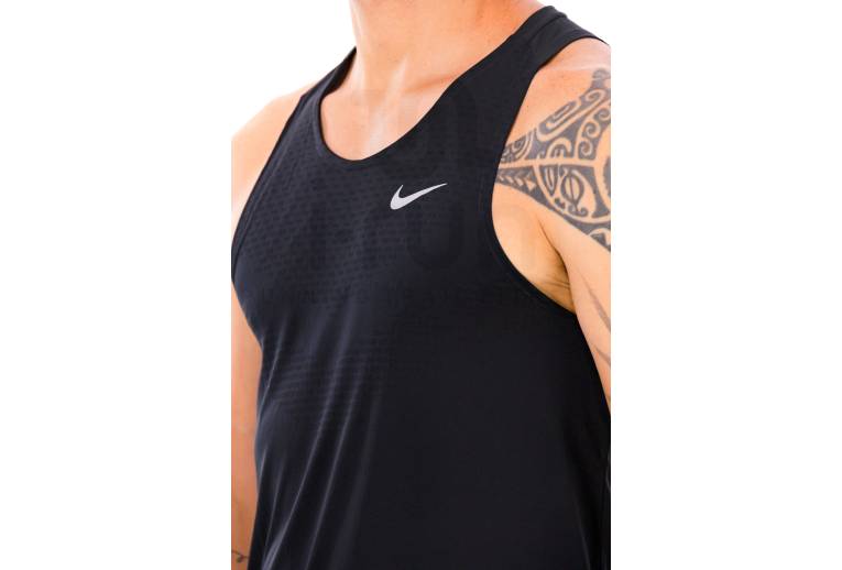 Nike Dri-Fit ADV AeroSwift M