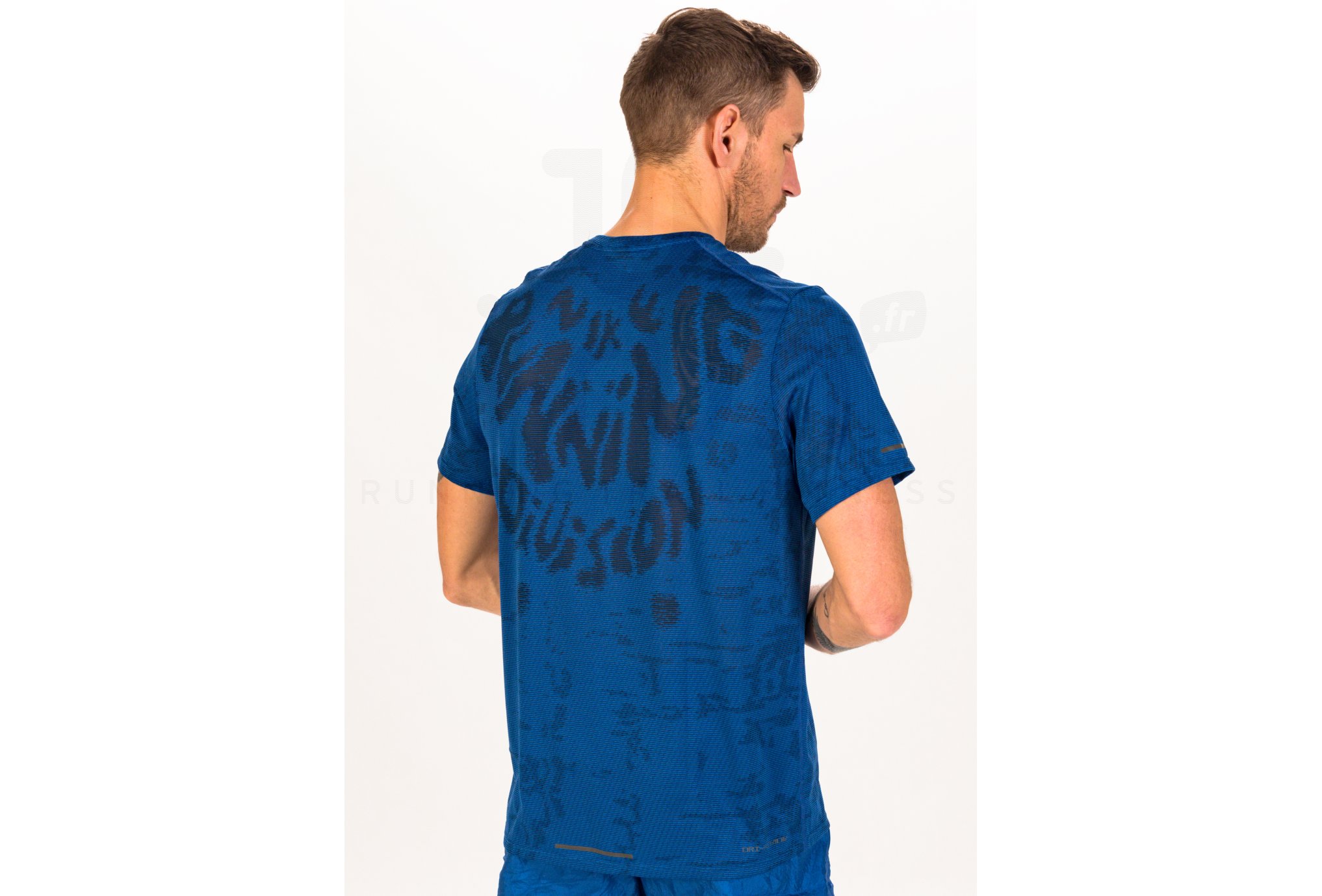 Nike Dri-Fit ADV Run Division M