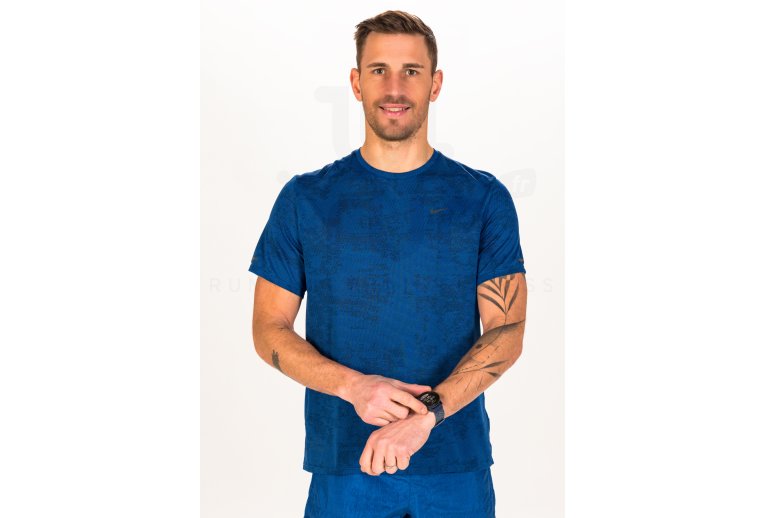 Nike Dri-Fit ADV Run Division M