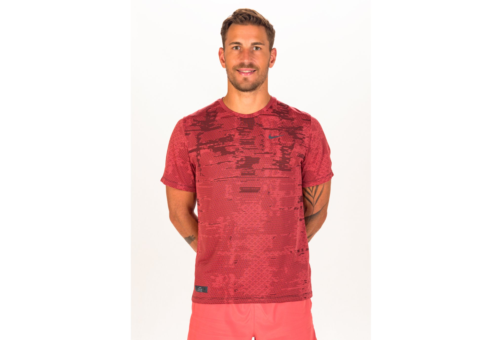 Nike Dri-Fit ADV Run Division TechKnit M vêtement running homme déstockage