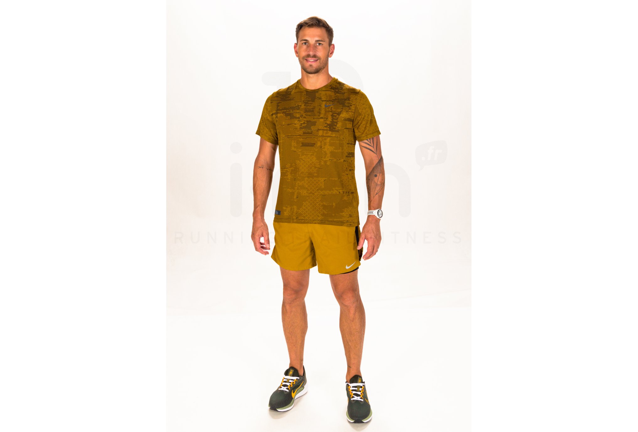 Nike camiseta manga corta Dri-Fit ADV Run Division TechKnit