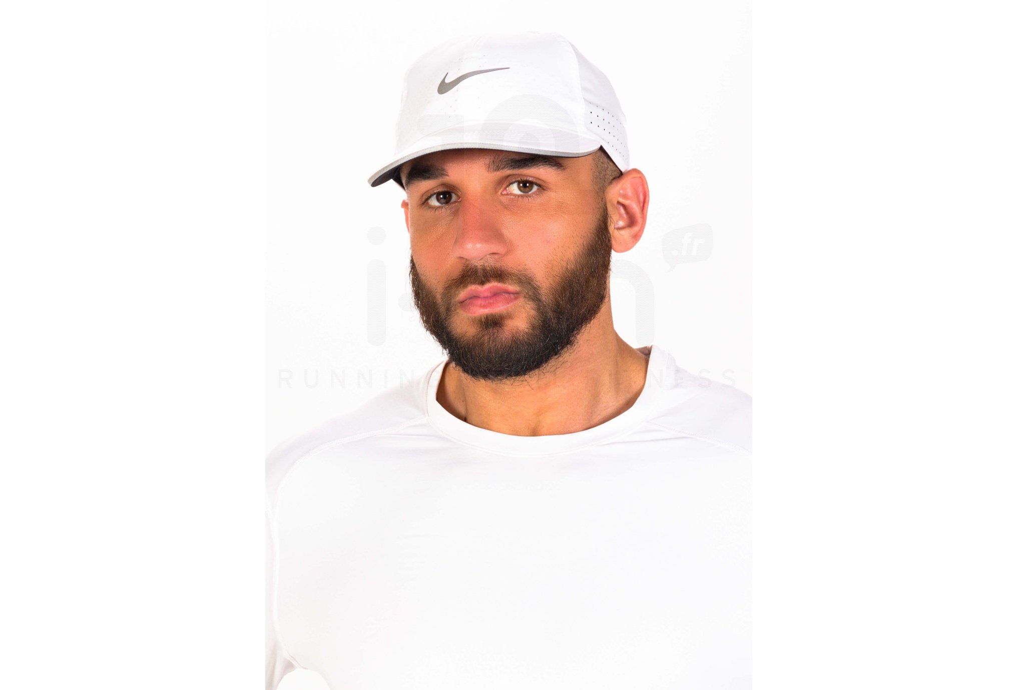 Nike gorra Dri-Fit Aerobill Featherlight