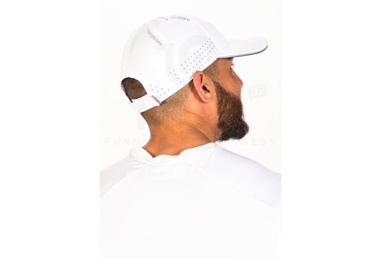 Nike Dri-Fit Aerobill Featherlight Damen