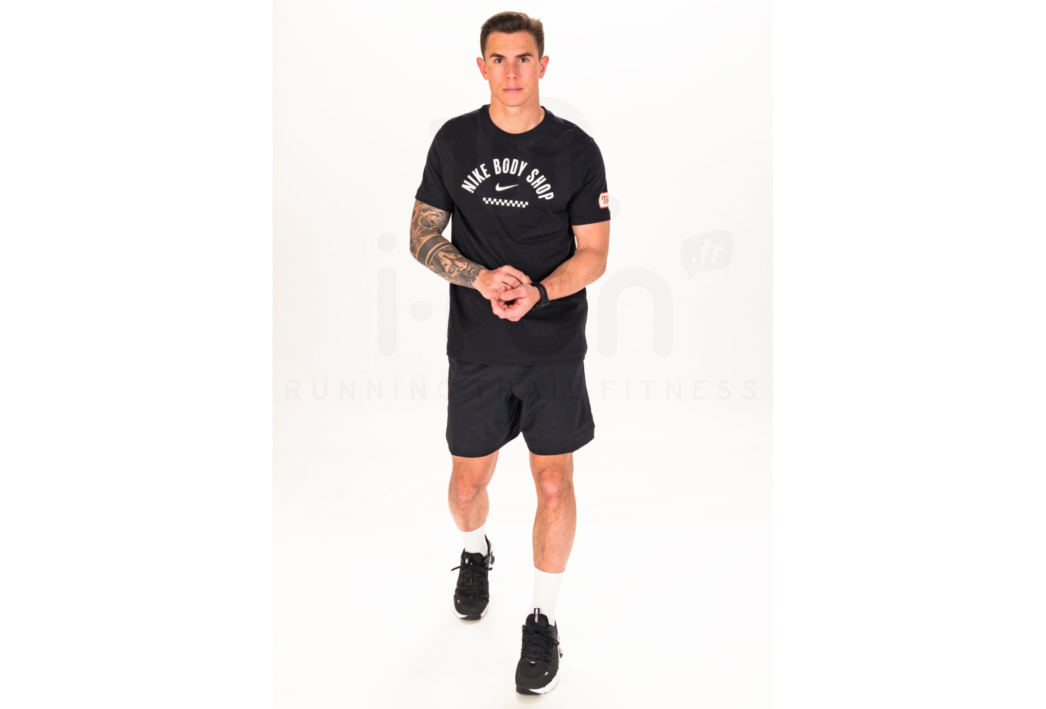 Nike Dri-Fit Body Shop M