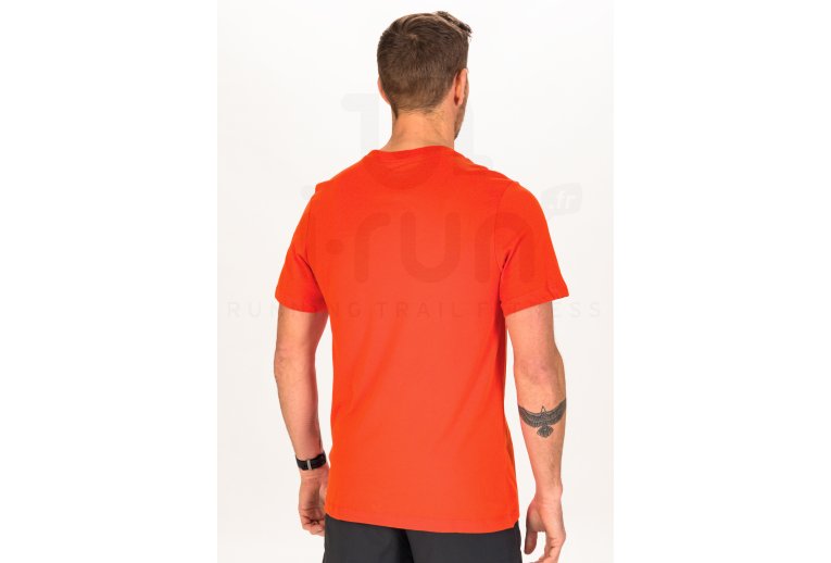 Nike Dri-Fit Body Shop M