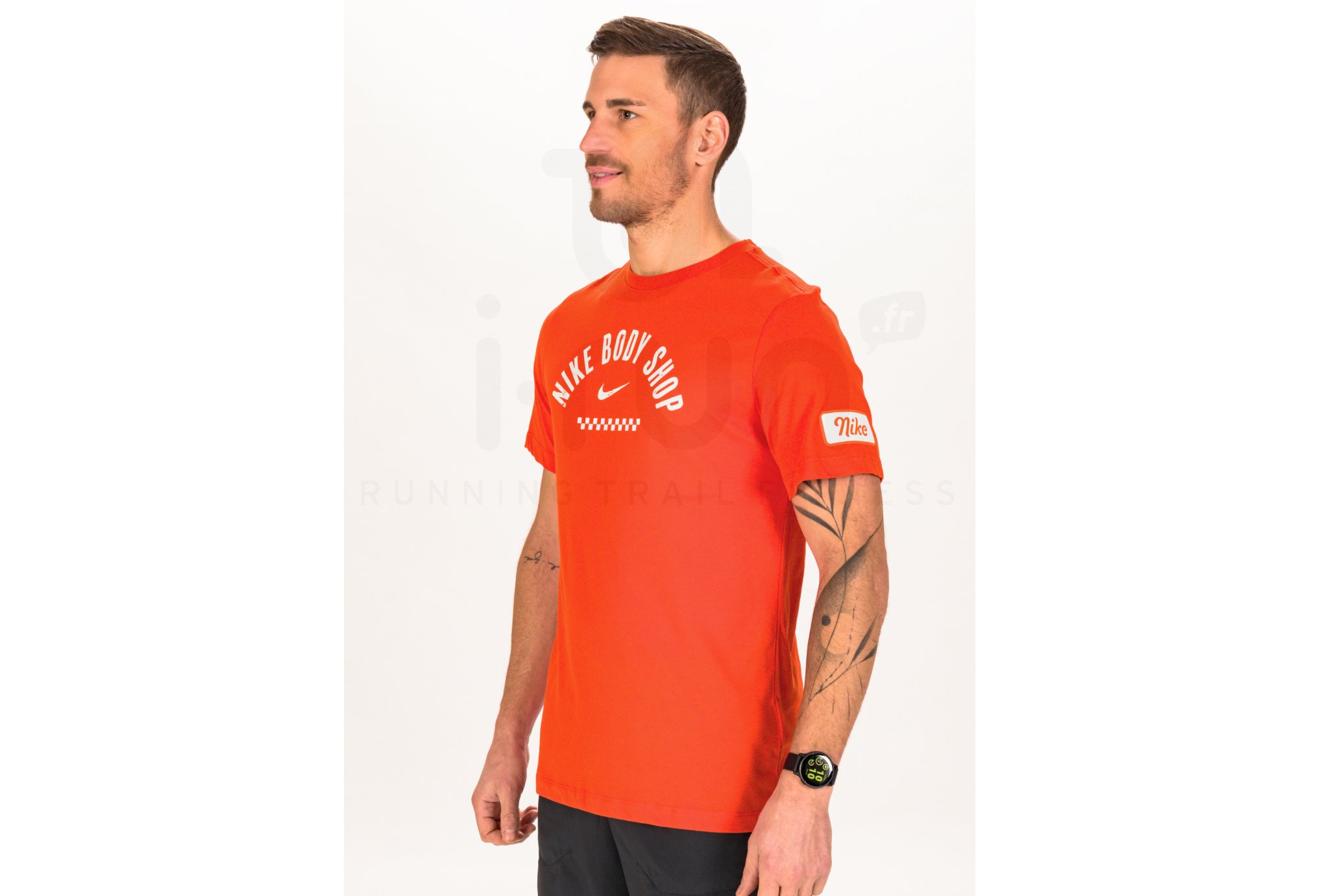 Nike Dri-Fit Body Shop M