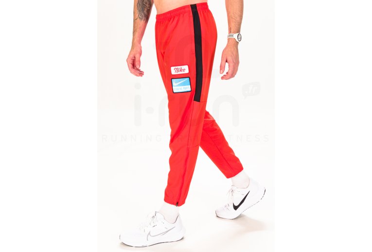 Nike Dri-Fit Challenger M