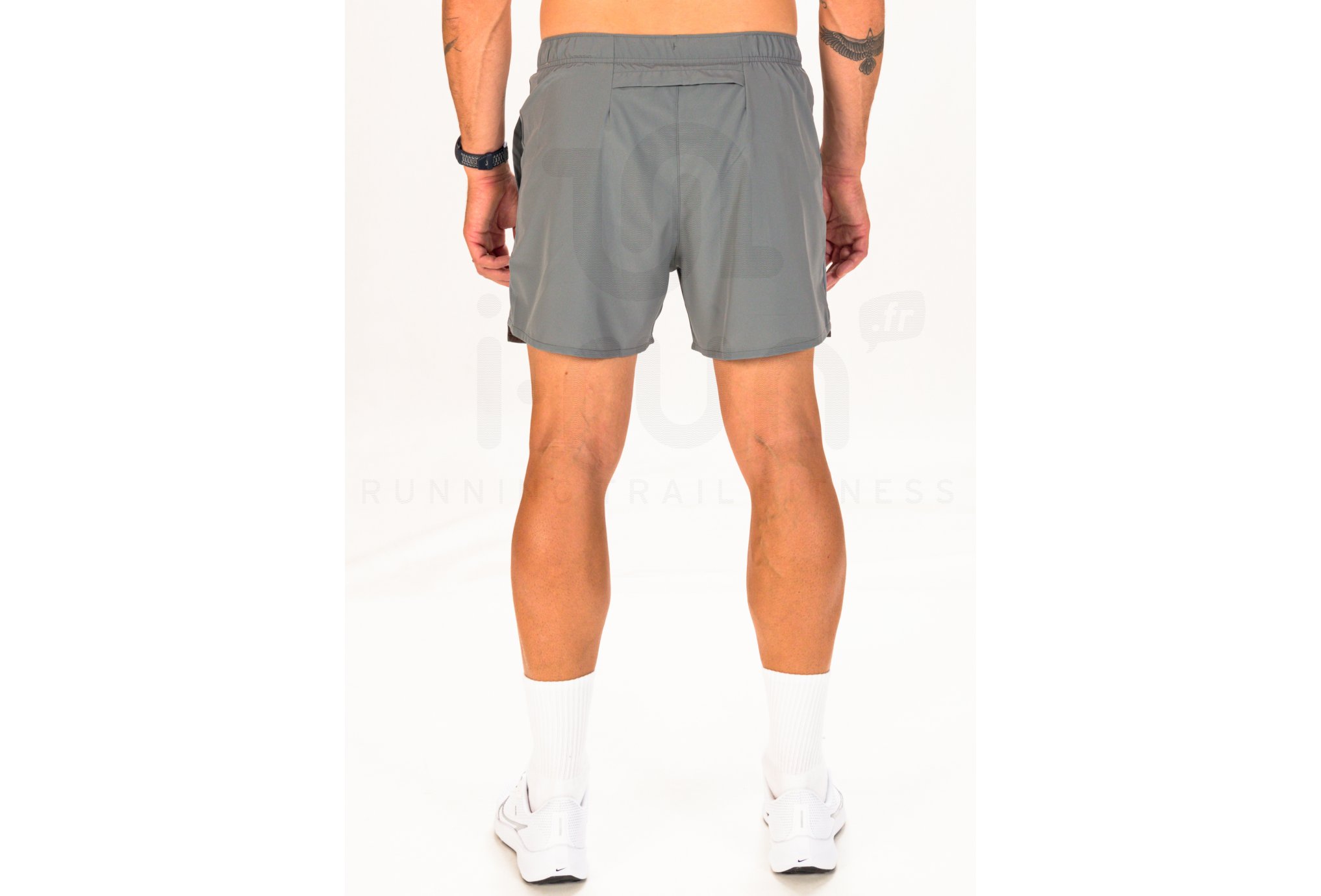 Nike Dri-Fit Challenger M