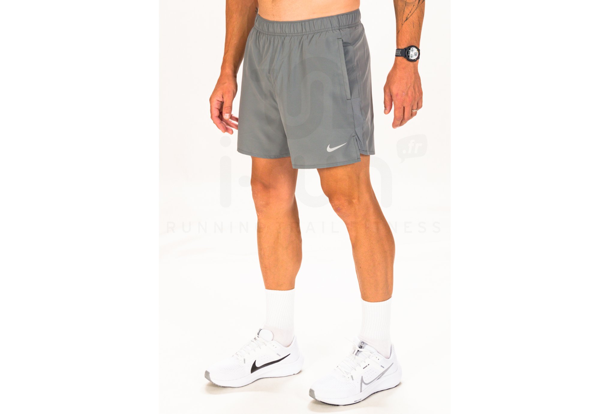 Nike Dri-Fit Challenger M