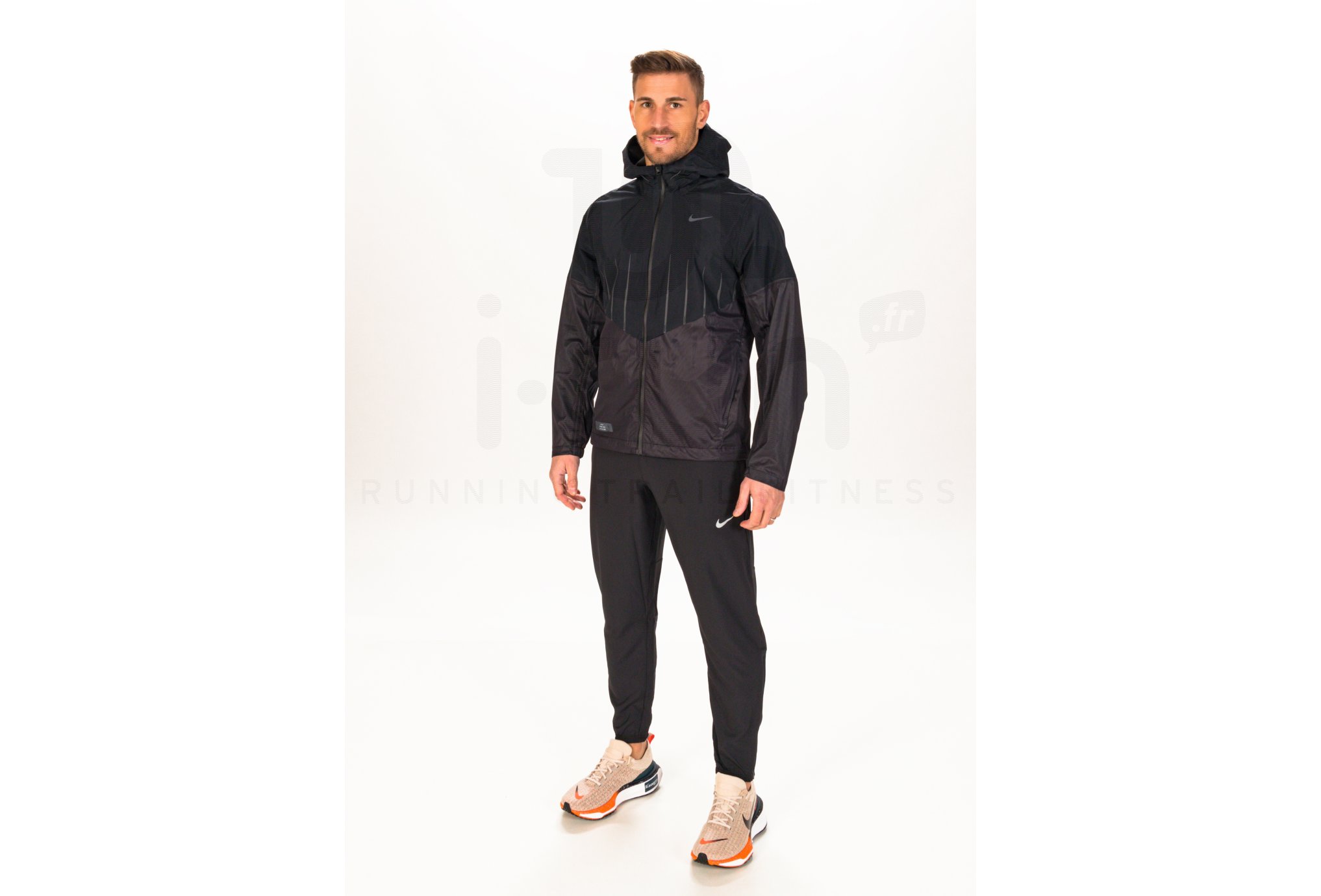 Nike Dri-Fit Challenger M