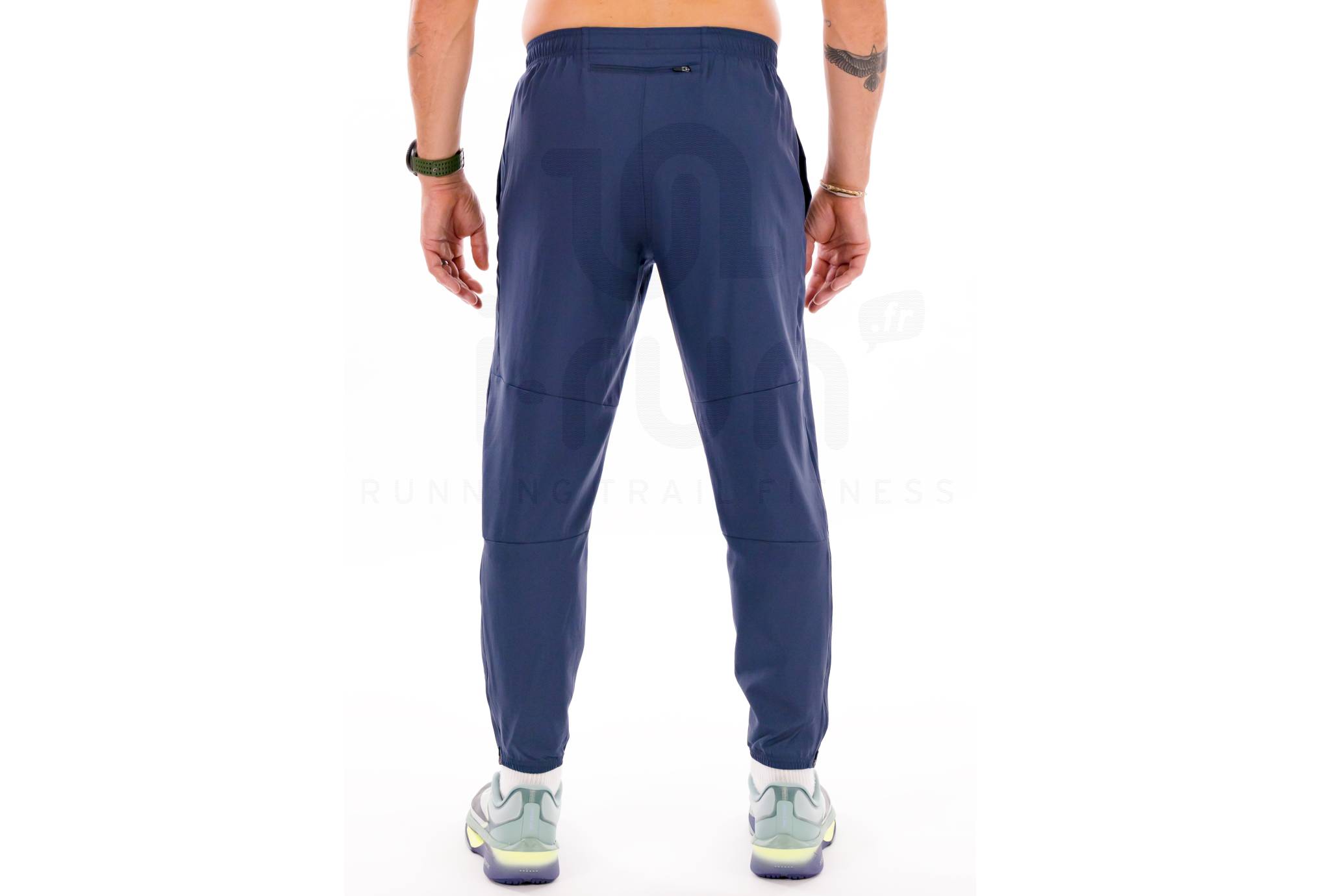 Nike Dri-Fit Challenger M