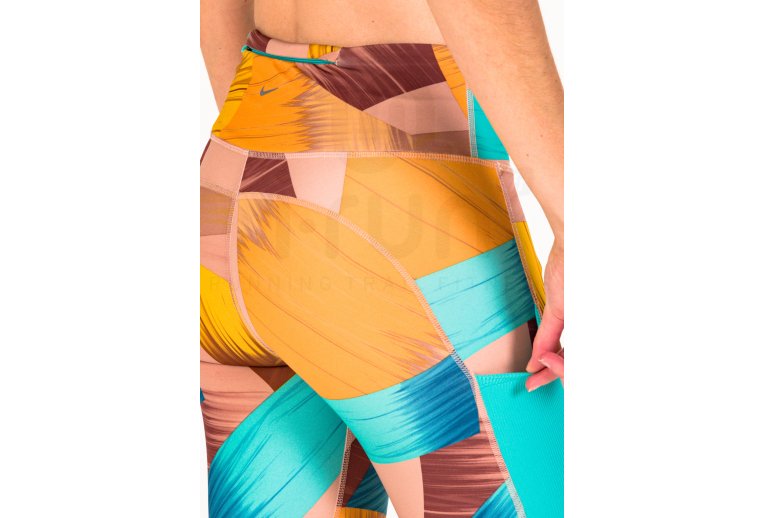 Nike Dri-Fit Epic Luxe W