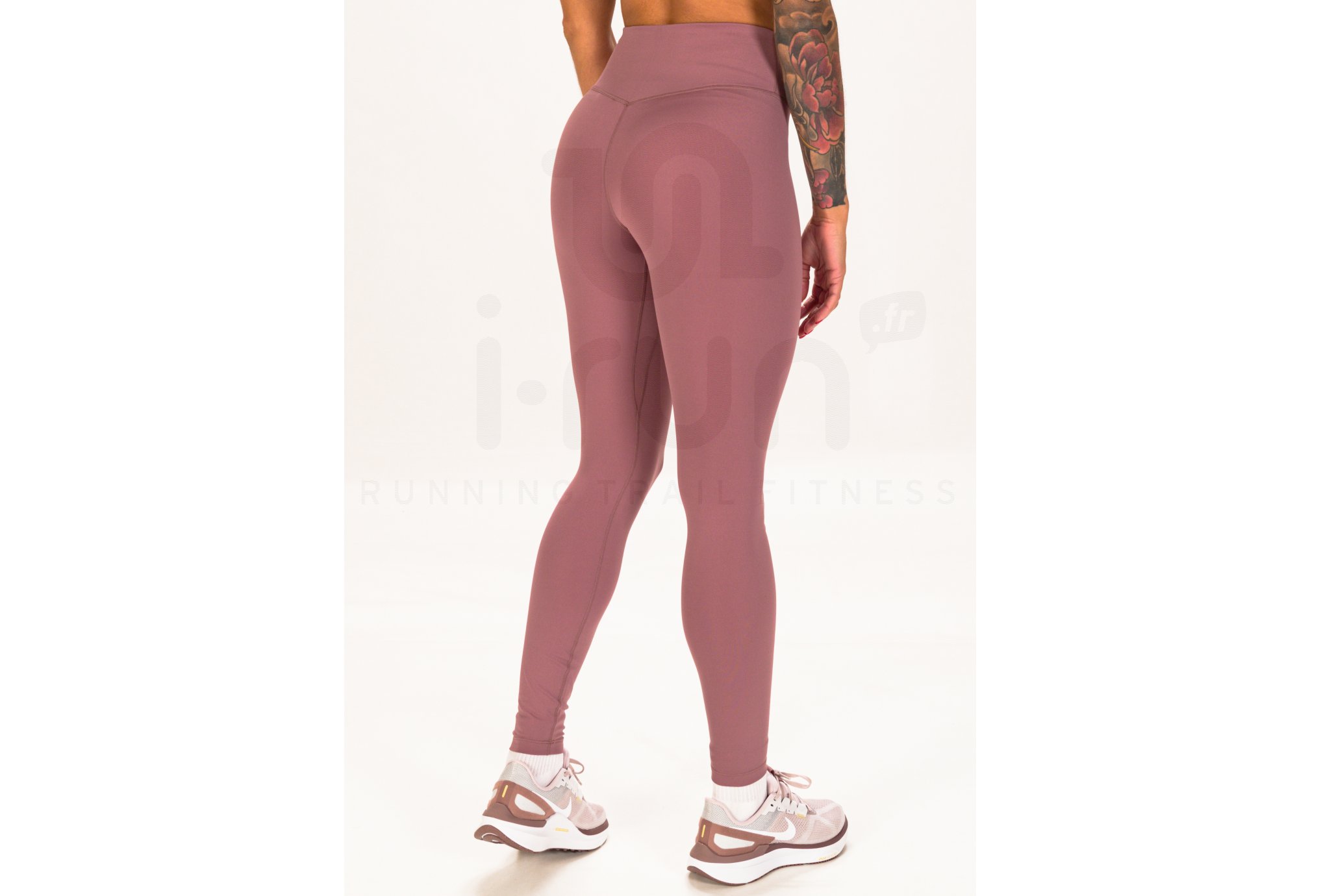 Nike Dri-Fit One W