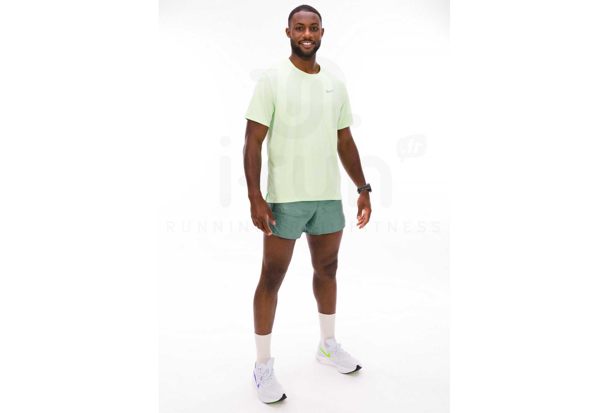 Nike Dri-Fit Stride Run Division M