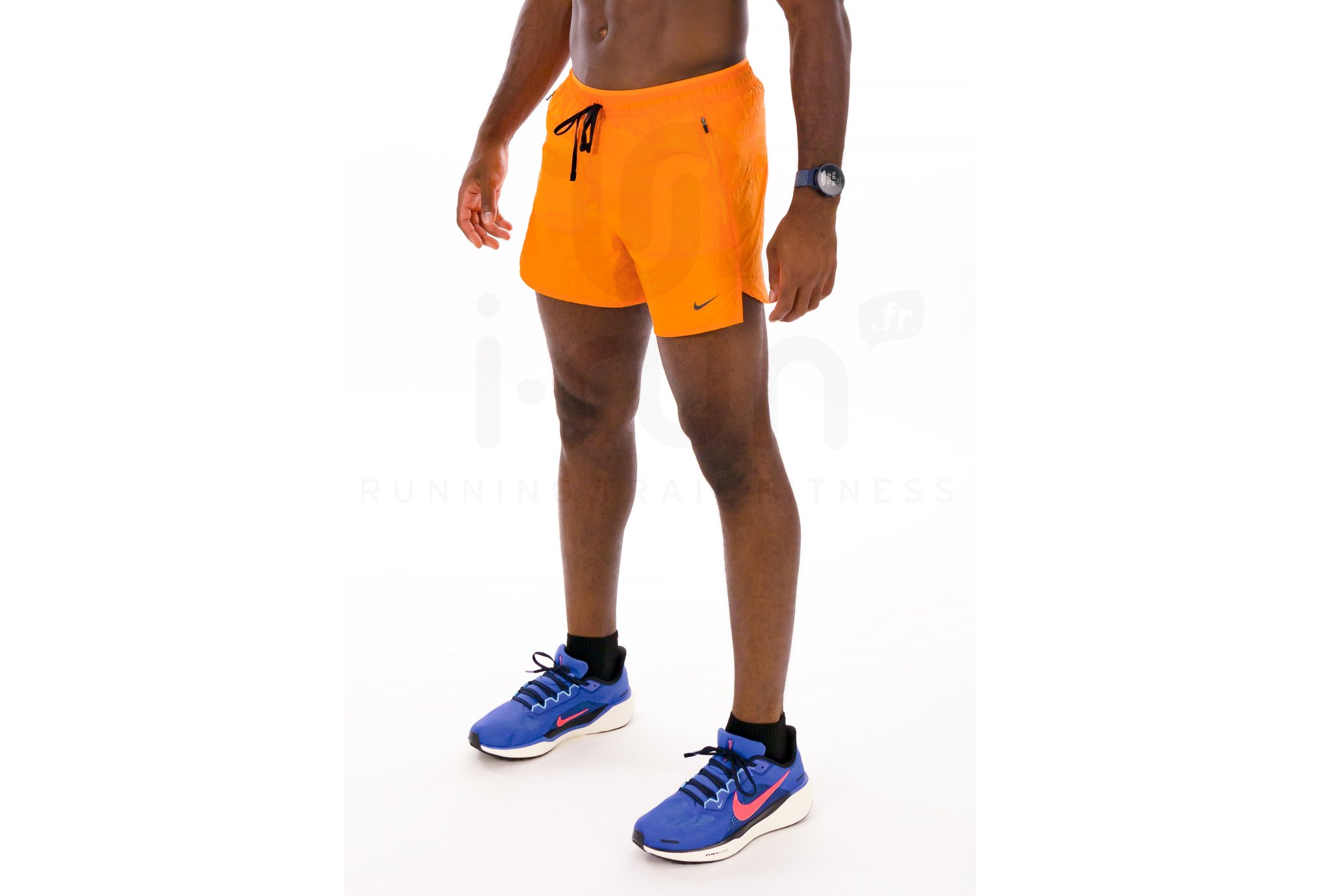 Nike Dri-Fit Stride Run Division M