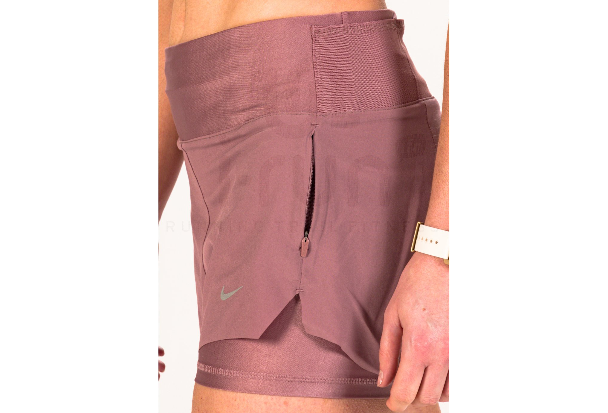 Nike pantal�n corto Dri-Fit Swift 2 en 1