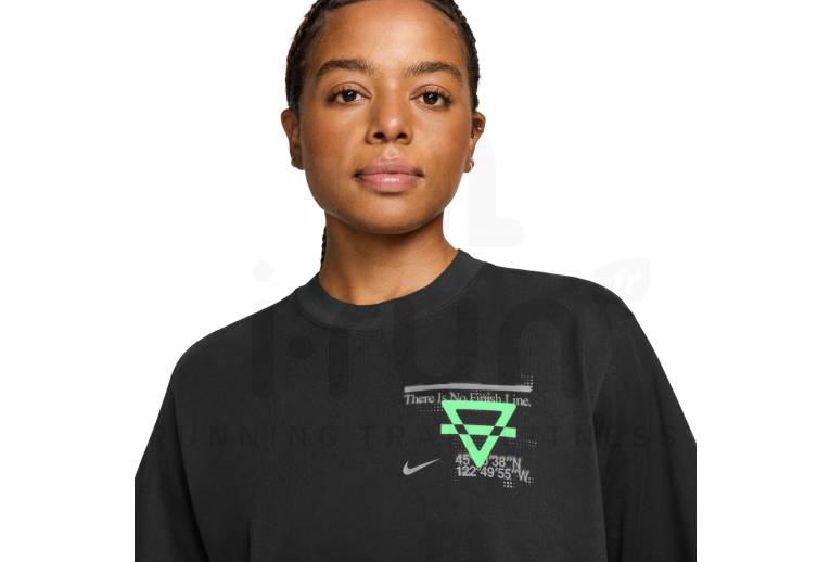 Nike Dri-Fit Swift Boxy