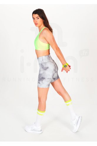 Nike Dri-Fit Swoosh Icon Clash 
