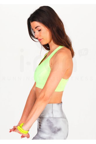 Nike Dri-Fit Swoosh Icon Clash 