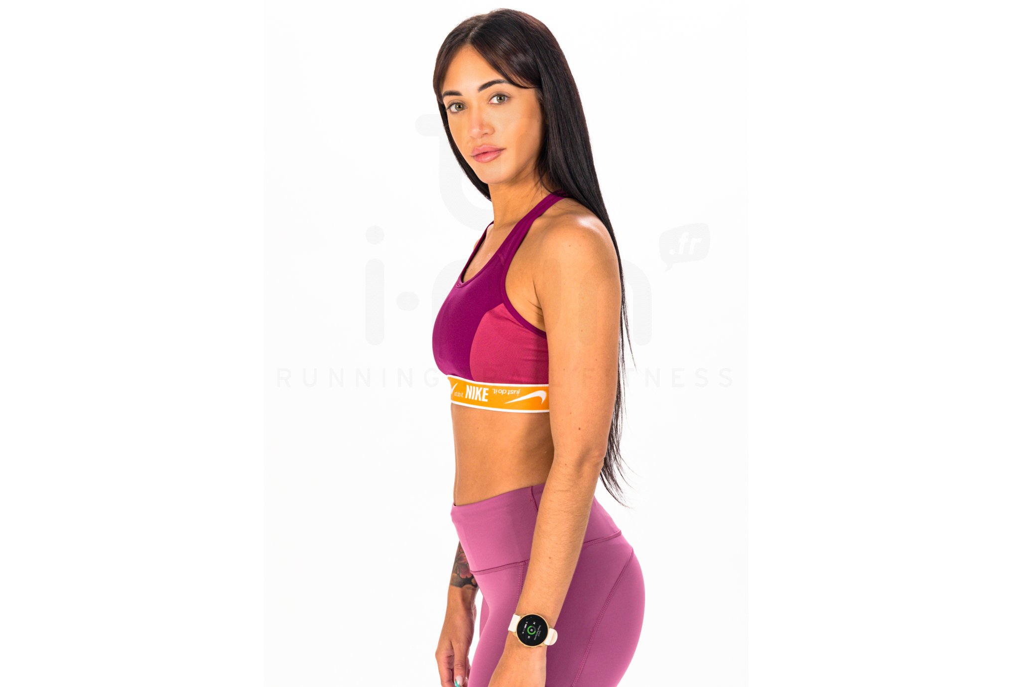 Nike Dri-Fit Swoosh