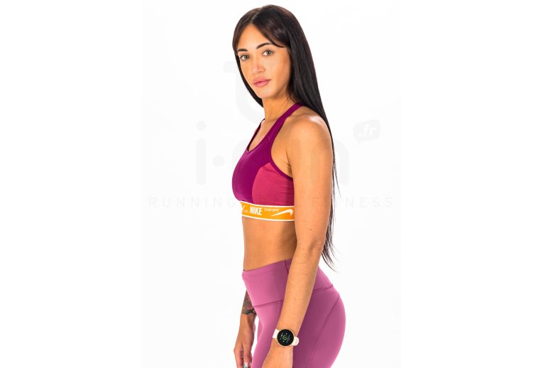 Nike Dri-Fit Swoosh