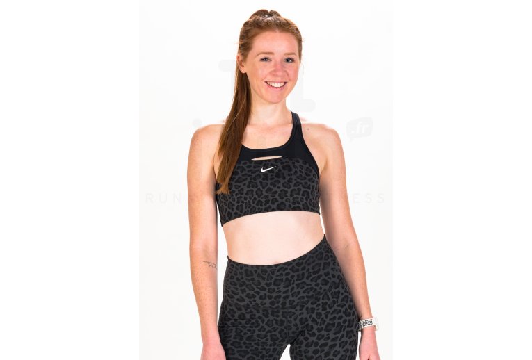 Nike Dri-Fit Swoosh