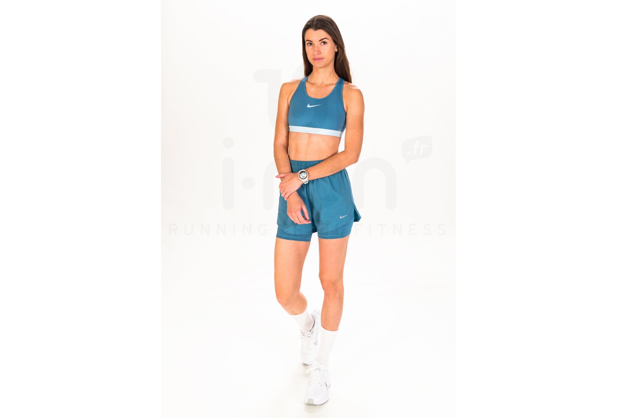 Nike Dri-Fit Swoosh