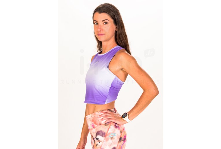 Nike Dri-Fit Swoosh W