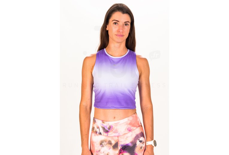 Nike Dri-Fit Swoosh W