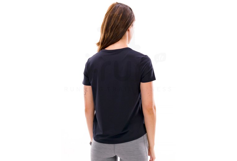 Nike Dri-Fit Swoosh W