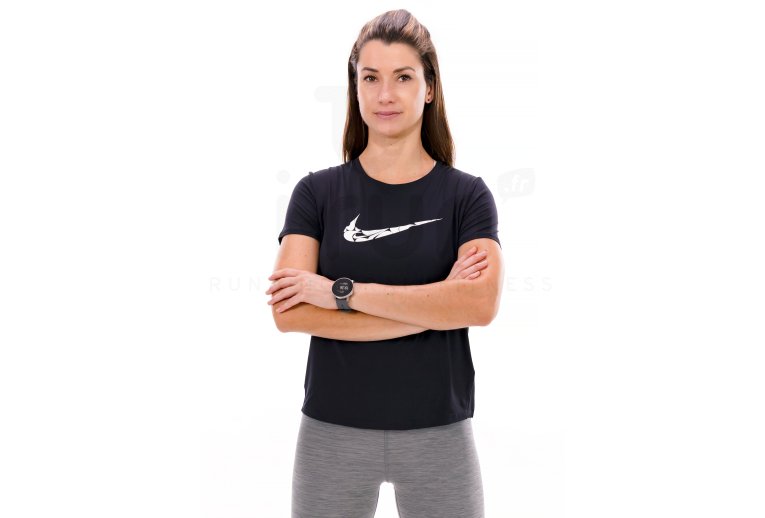 Nike Dri-Fit Swoosh W