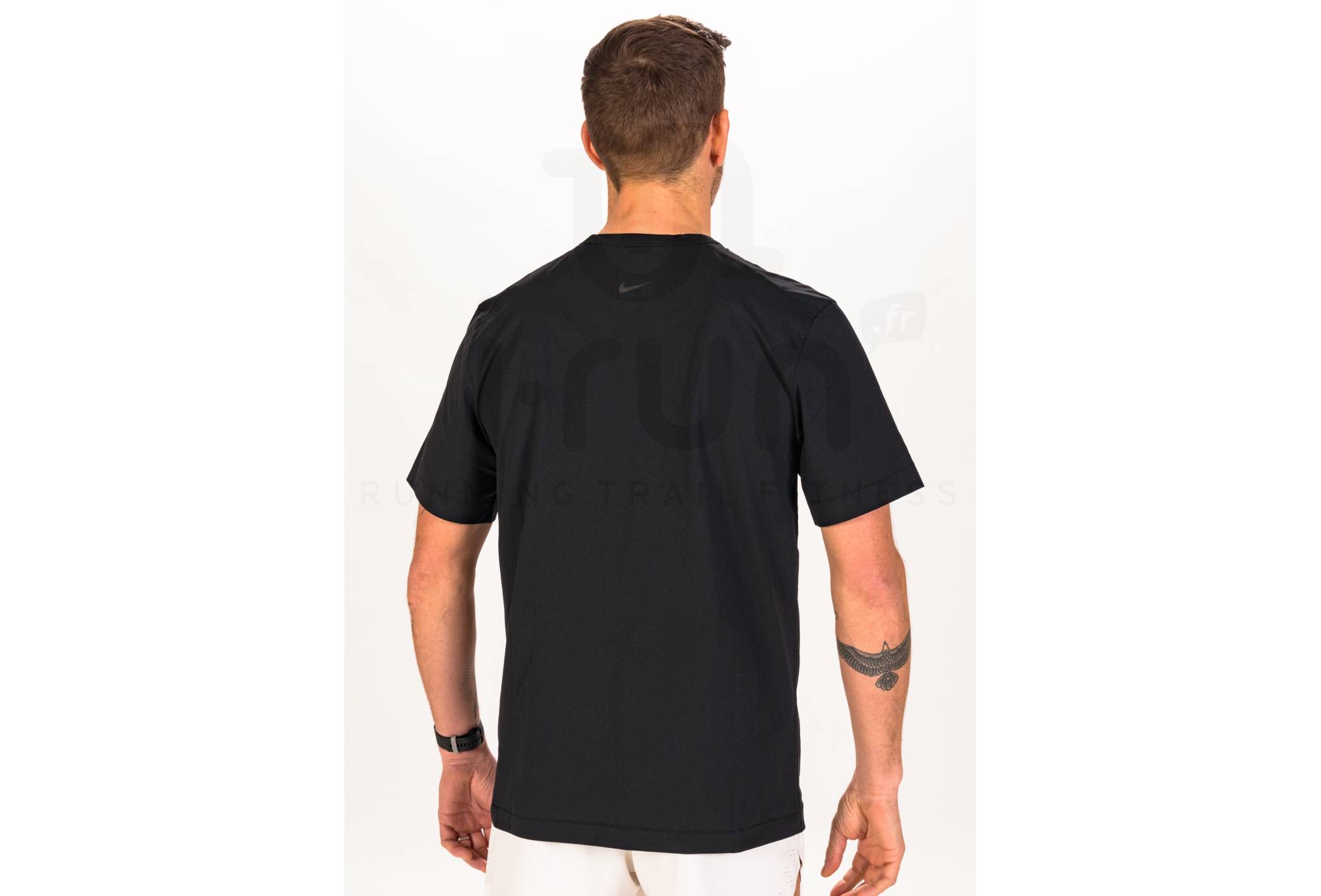 Nike camiseta manga corta Dri-Fit UV Hyverse