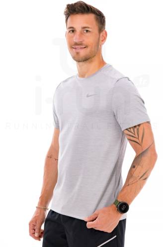 Nike Dri-Fit UV Miler 