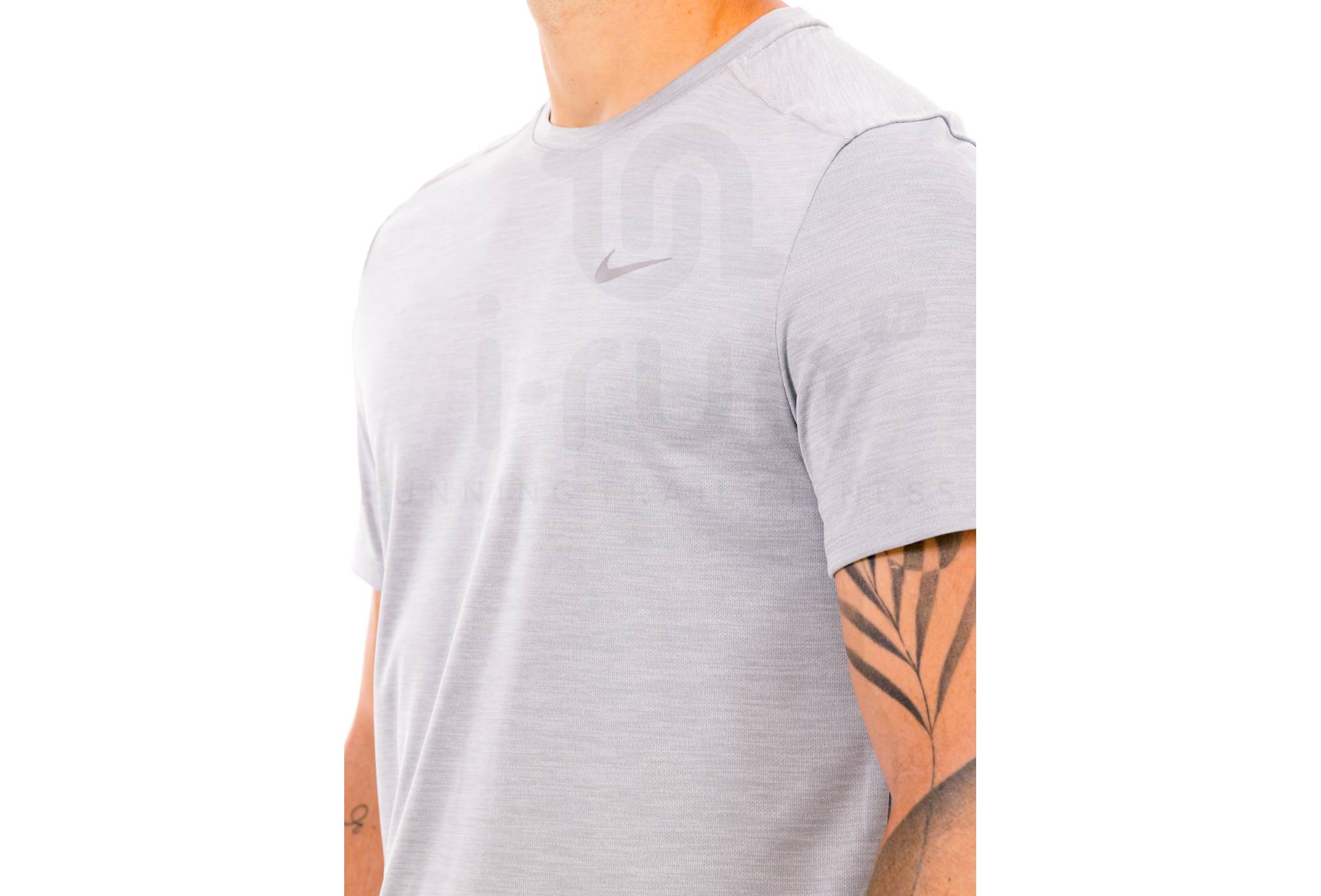Nike Dri-Fit UV Miler M