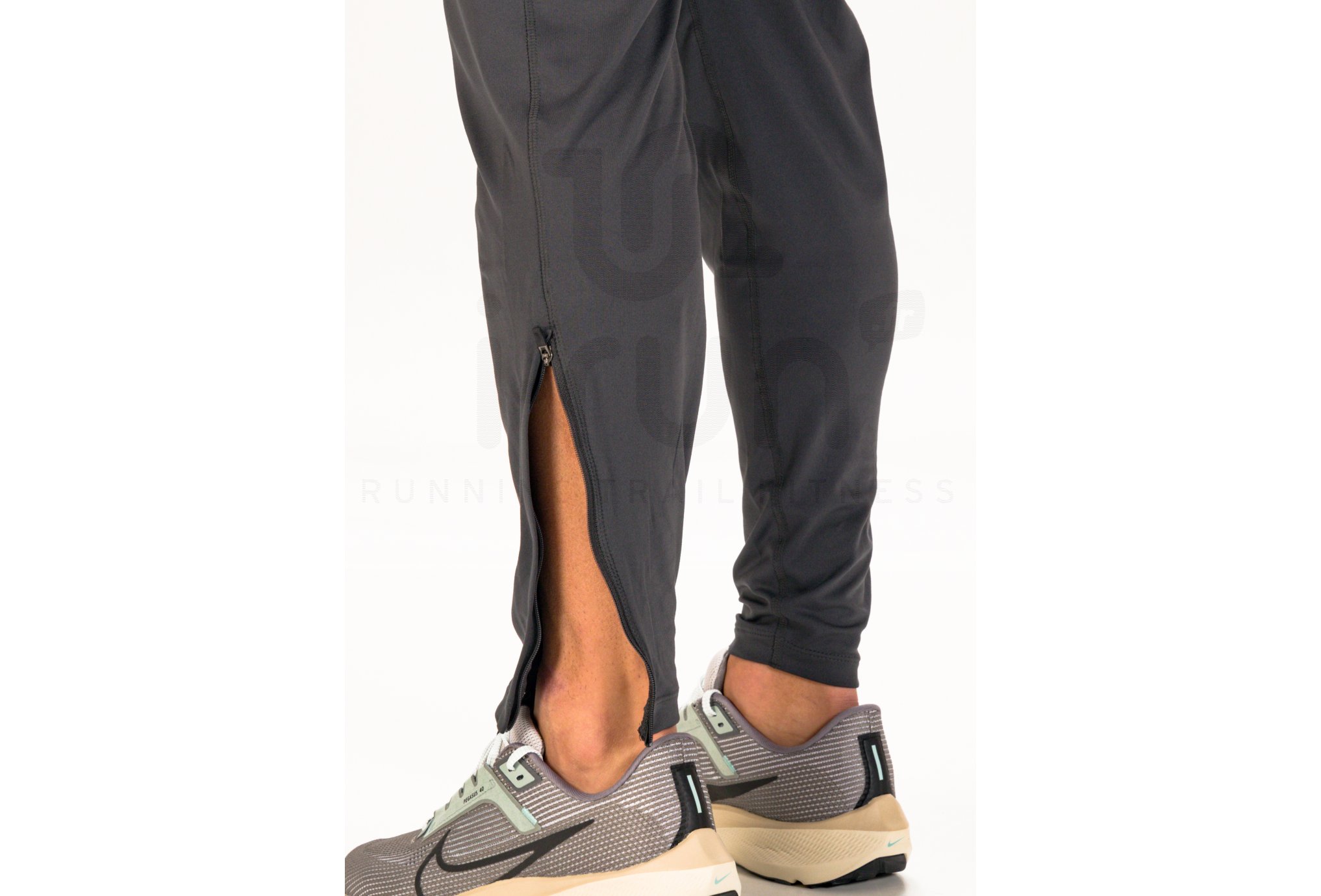 Nike Dry Element M