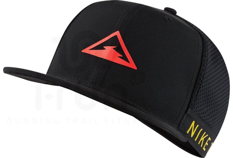 Nike Dry Pro Trail