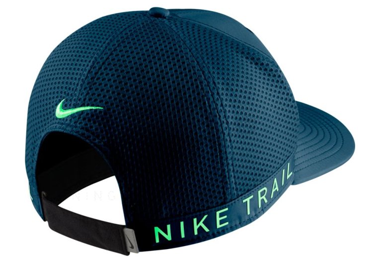 Nike Dry Pro Trail 