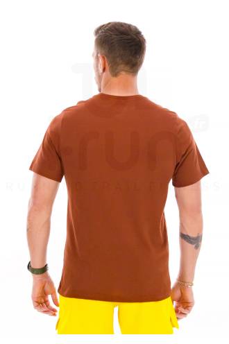 Nike Dry Trail logo 