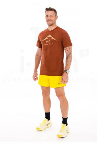 Nike Dry Trail logo 
