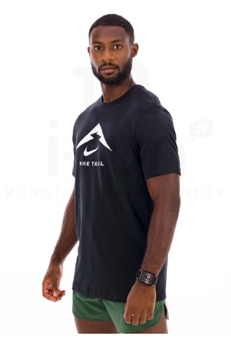 Nike Dry Trail logo 
