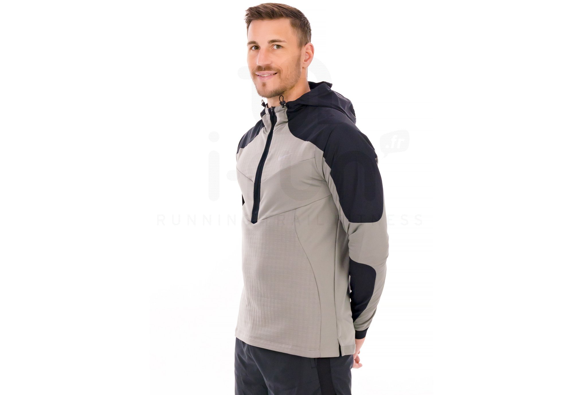 Nike Element 1/2 zip