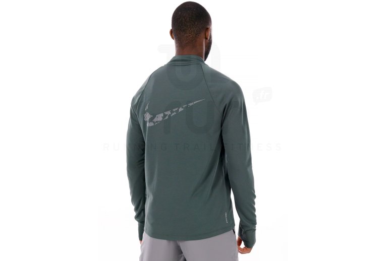 Nike Element Run Division M