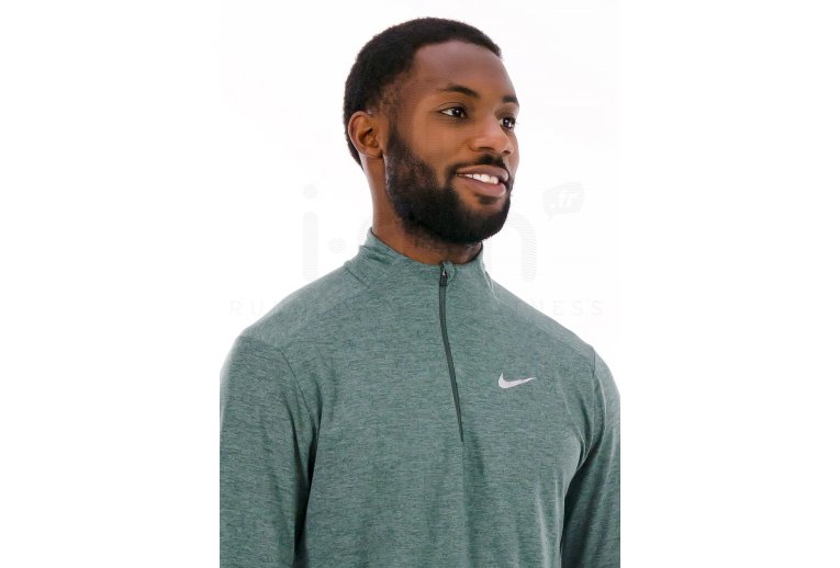 Nike Element M