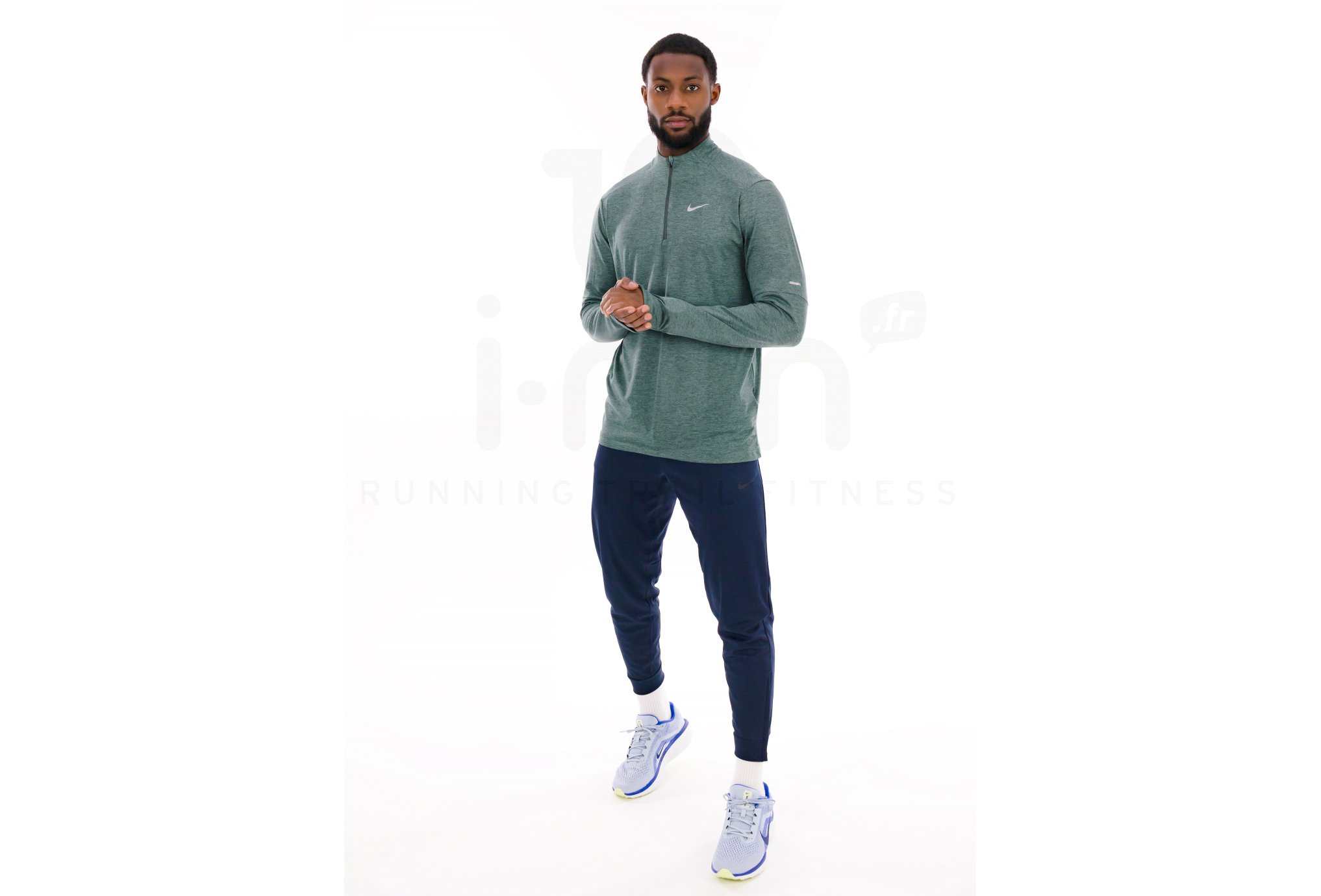 Nike Element M