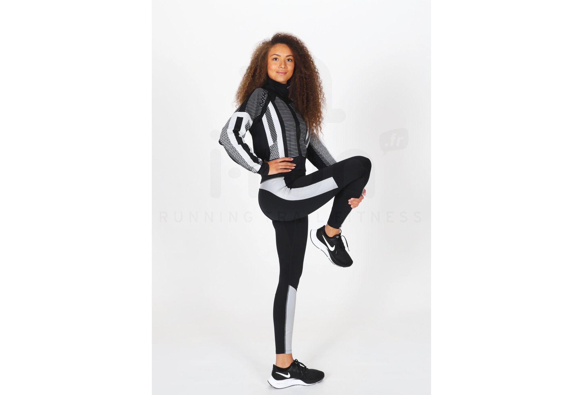 Nike Epic Lux Run Division Flash Damen