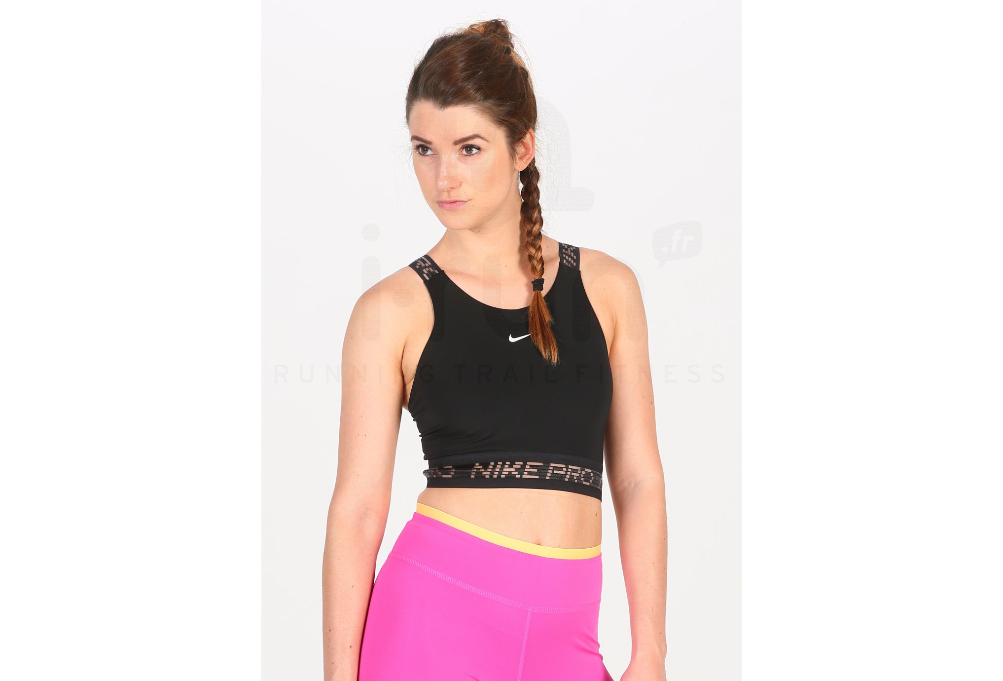 Nike Essential Cropped