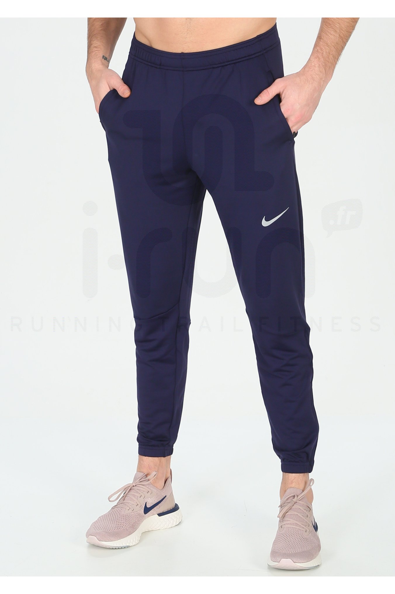 Nike Essential Knit M 
