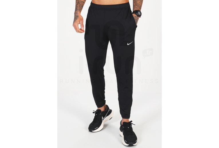 Nike Essential Knit Herren
