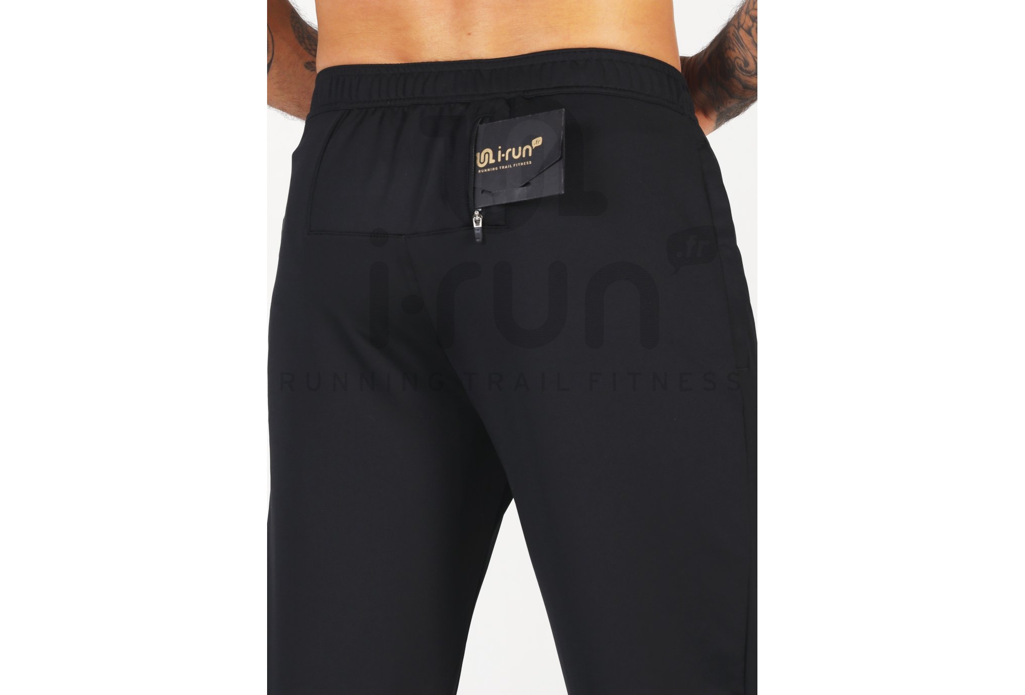 Nike Essential Knit Herren