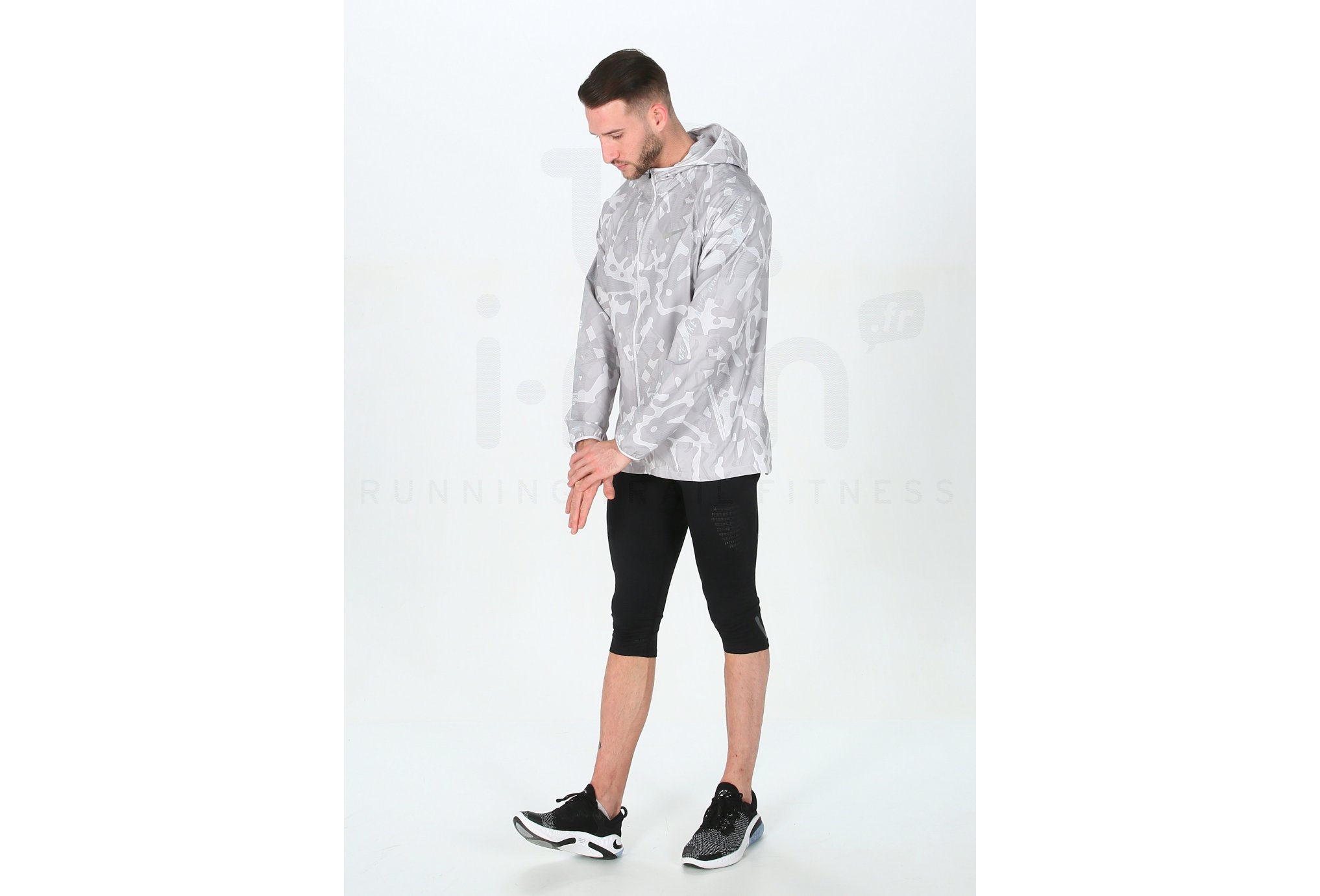 Nike Chaqueta Essential